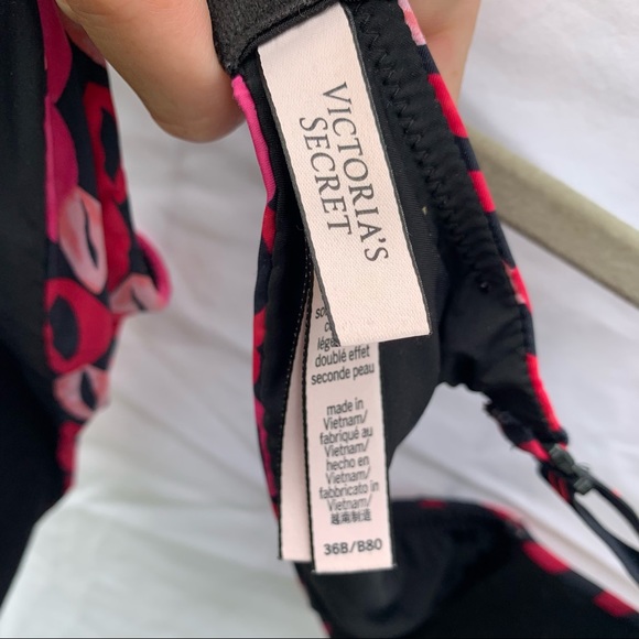 Victoria’s Secret tee-shirt bra, lightly lined - Picture 3 of 3